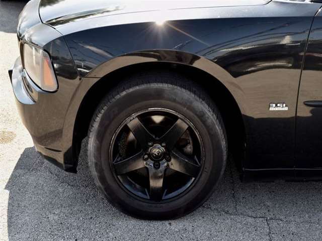 Dodge Charger 2010 photo 8